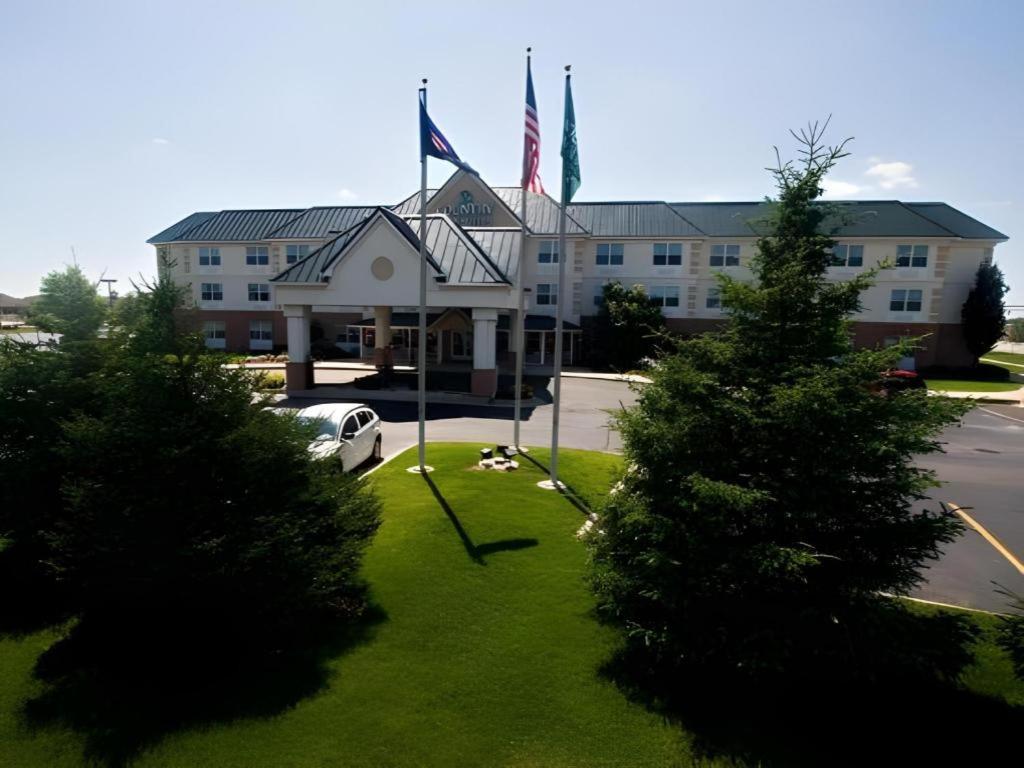 Country Inn & Suites By Radisson, Dundee, Mi Exterior foto