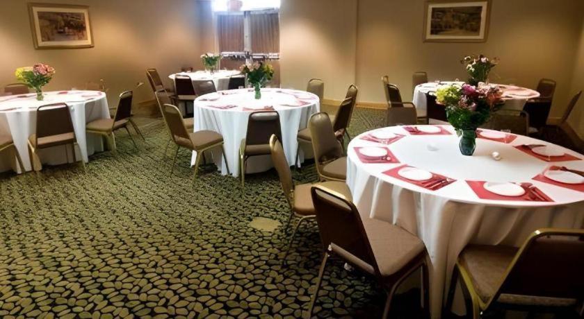 Country Inn & Suites By Radisson, Dundee, Mi Exterior foto